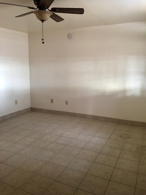 Foto del edificio - 1701 E 13th St