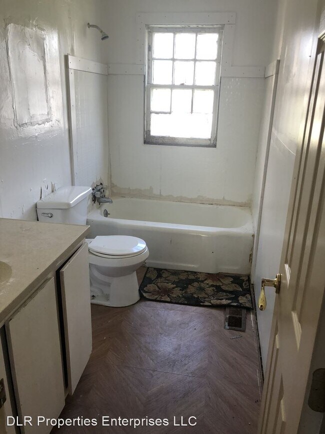 Foto del edificio - 4 br, 1.5 bath House - 625 E. Xyler St.