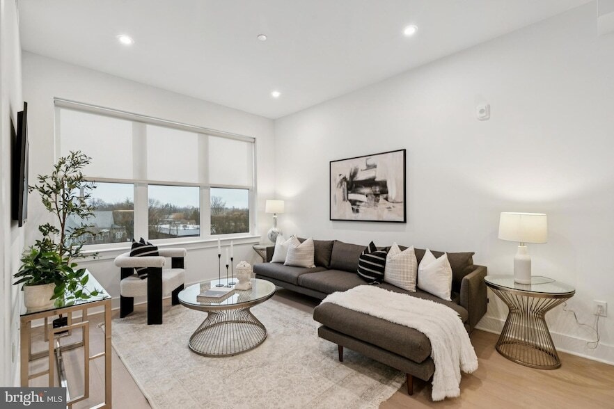 Photo - 30 W Allens Lane Unit 101