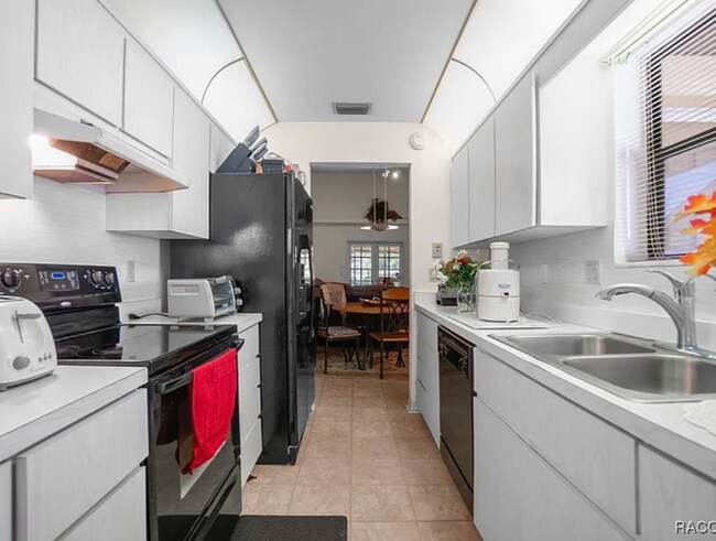 Foto del edificio - 210 E Glassboro Ct