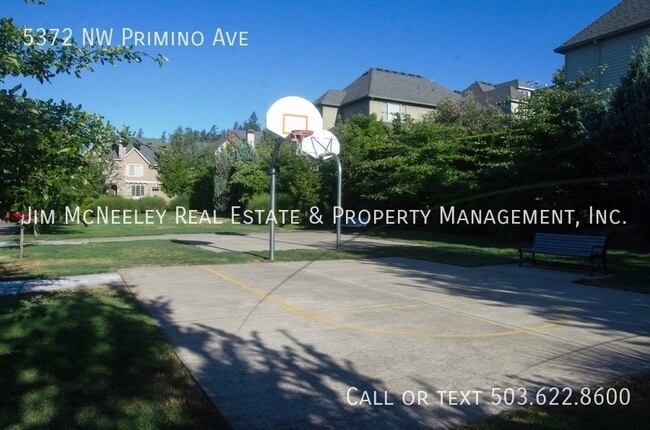 Building Photo - Large Arbor Heights 4 Bedroom with Bonus r...
