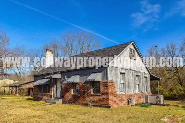 Building Photo - 28 N Broadview St
