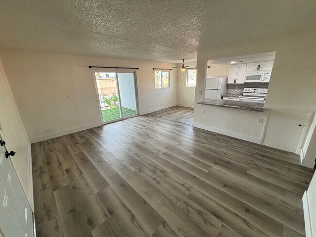 Foto del edificio - Gorgeous 2bed/1bath home located in Spring...