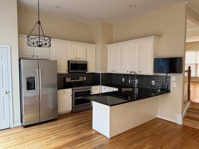 Foto del edificio - 5448 Summer Leaf Ln