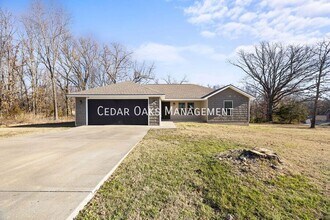 Building Photo - 26 Hillswick Ln