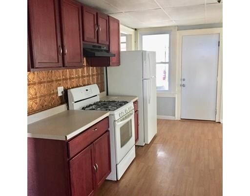 Building Photo - 14 Prospect St