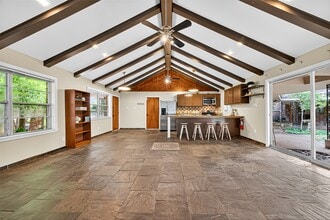 Building Photo - 4628 Roseneath Dr