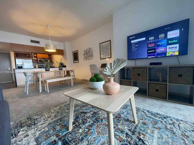 Foto del edificio - 1750 N Bayshore Dr