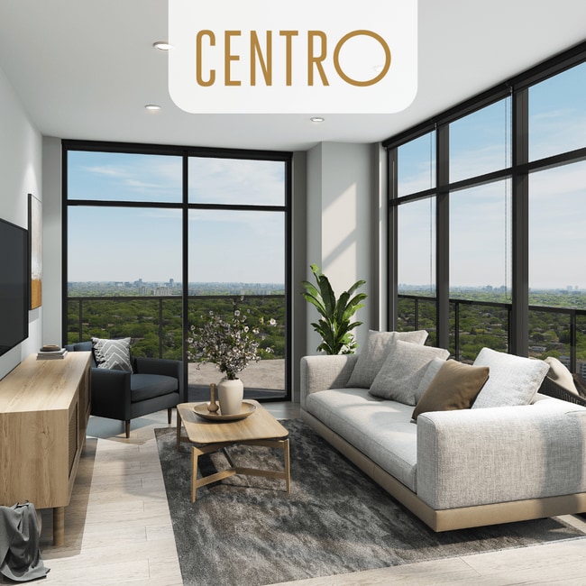 Interior Photo - 100 Fullarton - Centro