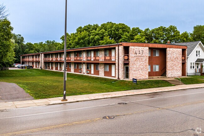 Foto del edificio - CHARMING DOWNTOWN APARTMENTS