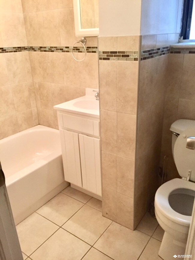 Foto del edificio - 36-11 28th Avenue