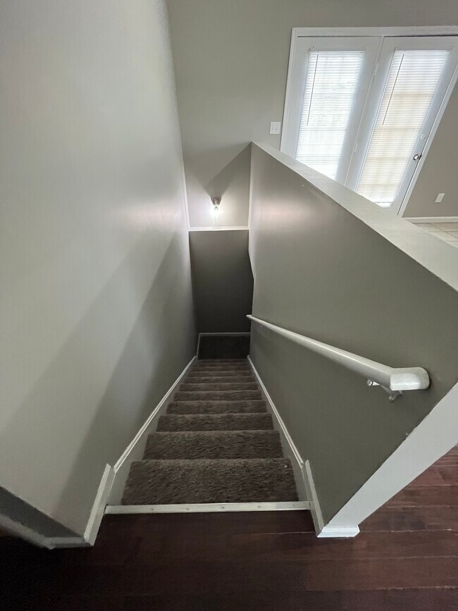 Foto del edificio - 6220 Serenity Ct