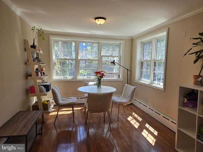 Foto del edificio - 2402 Lombard St