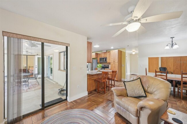 Foto del edificio - 1330 McCrory St