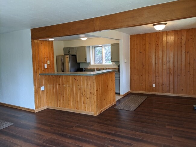 Foto del edificio - 2562 Cortina Ln