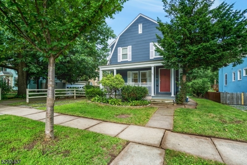 97 Willowdale Ave, Montclair, NJ 07042 Townhome Rentals in Montclair