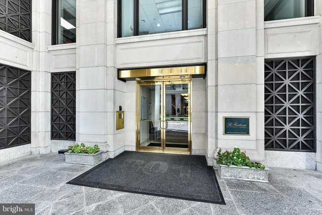 Building Photo - 801 Pennsylvania Ave NW