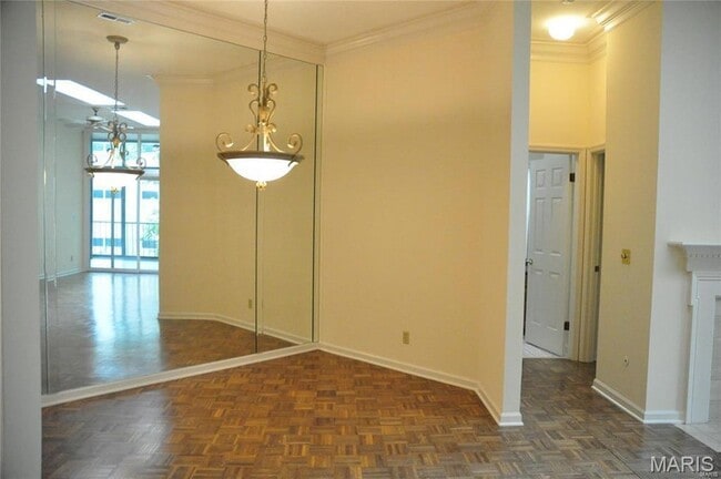 Building Photo - 4540 Laclede Ave