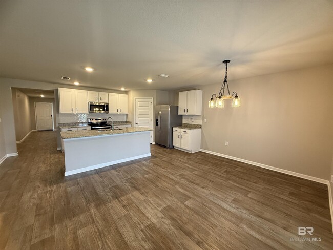 Foto del edificio - 23105 Shadowridge Dr