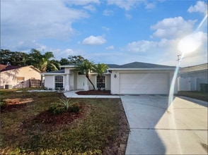 Building Photo - 7010 Summit Cir