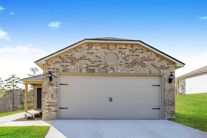 Primary Photo - 1120 Brookhaven Drive