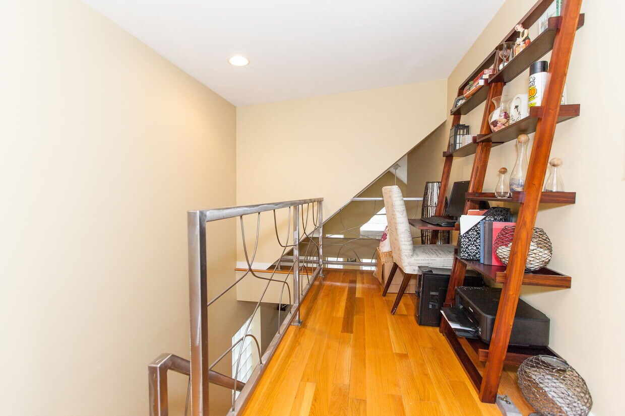 Foto principal - 928 S Wood St