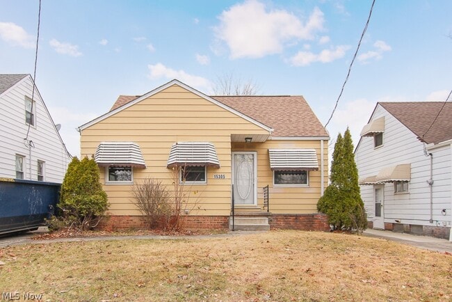 Foto del edificio - 15305 Rockside Rd