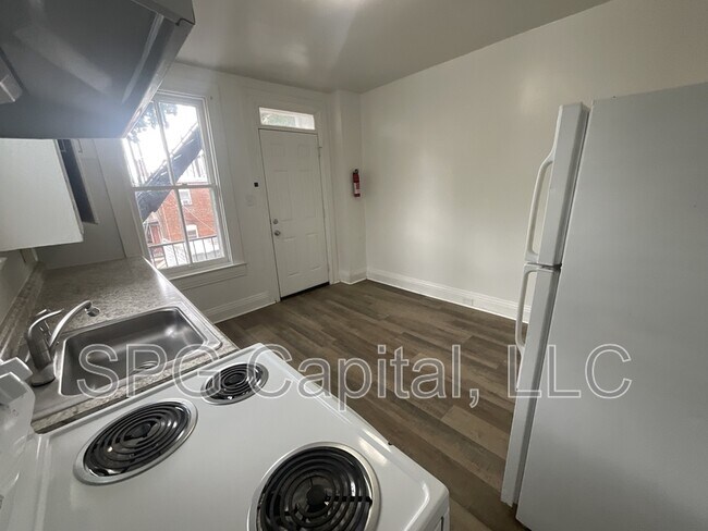 Foto del edificio - 662 W King St