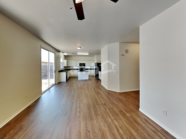 Building Photo - 1151 E Ferrara Street