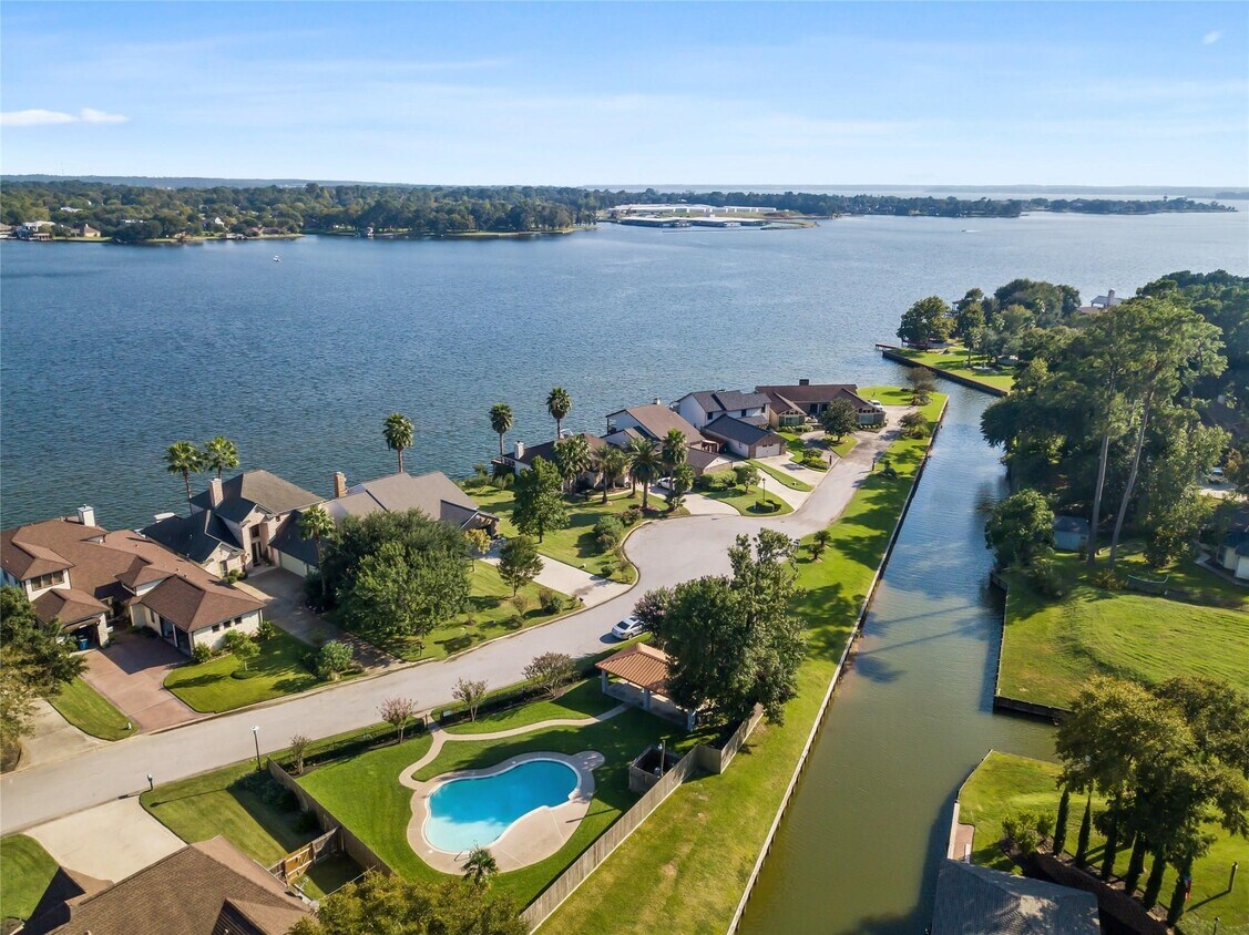 Foto principal - 12959 N Puffin Ln