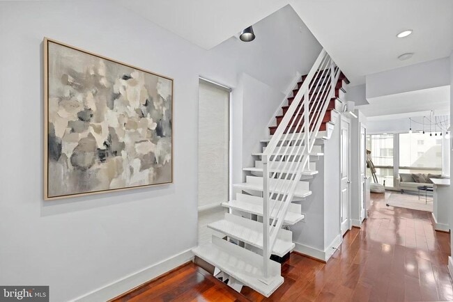 Building Photo - 1209 13th St NW
