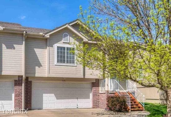 Primary Photo - 2 br, 2 bath Townhome - 5146 N 144th Ct