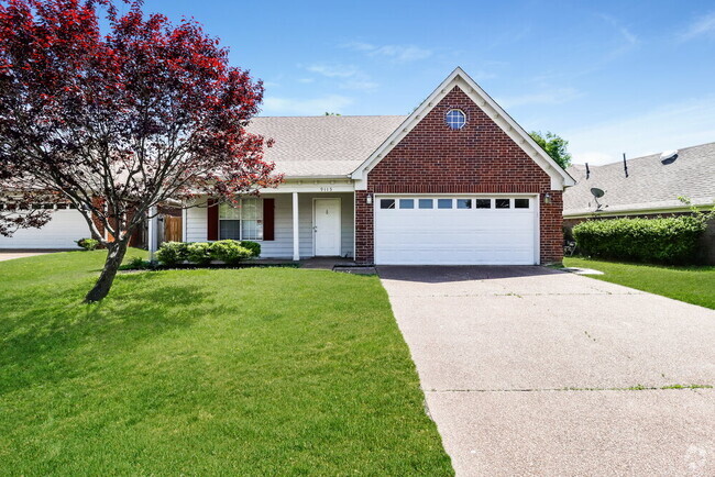 Building Photo - 9115 Park Crest Dr