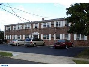 Building Photo - 6 Burr Ave