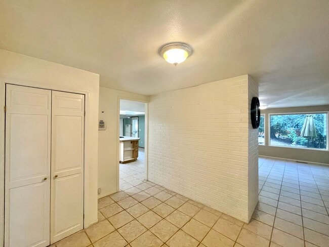 Photo - Great House for Rent