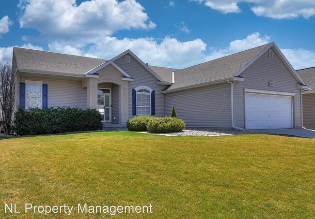 Foto del edificio - 5 br, 3 bath House - 19617 Poppleton Ave