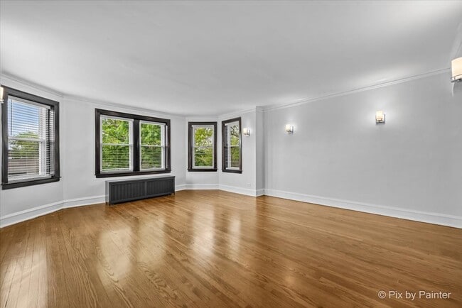 Foto del edificio - 2252 W Winnemac Ave