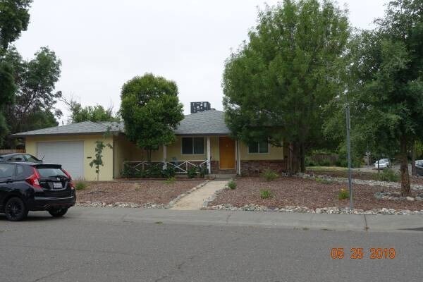 Building Photo - 2 Bedroom 1 bathroom duplex near UCD with ...