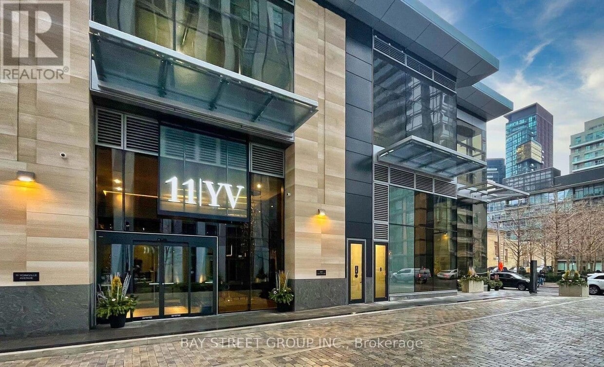 Photo principale - 11-4611 Yorkville Ave