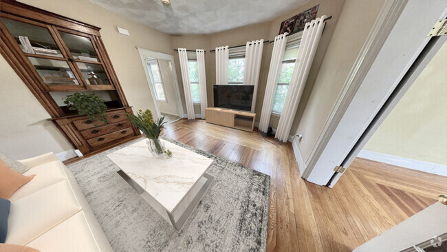 Building Photo - 296 Highland Ave
