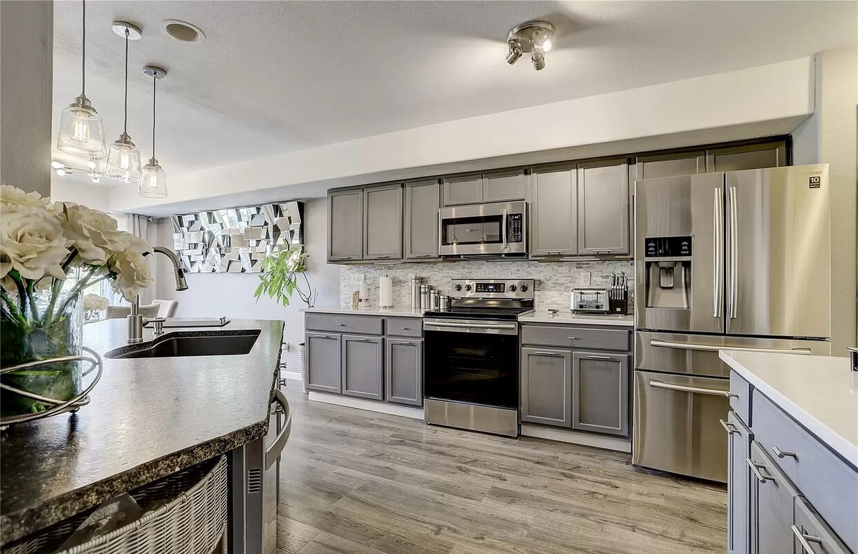 1583 S Danube Way, Aurora, CO 80017 Townhome Rentals in Aurora CO