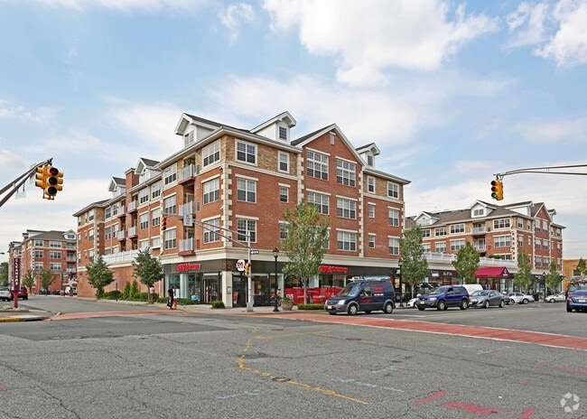 Building Photo - Towne Center at Englewood