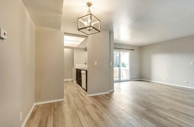 Foto del edificio - 7201 S Station Creek Way