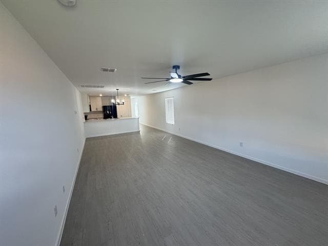 Foto del edificio - 512 Sandhill Crane Ln
