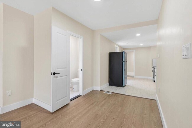 Foto del edificio - 1221 N 50th St