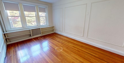 Building Photo - 70 Chiswick Rd