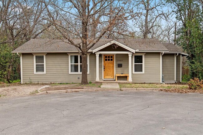 Building Photo - 3503 Vineland Dr
