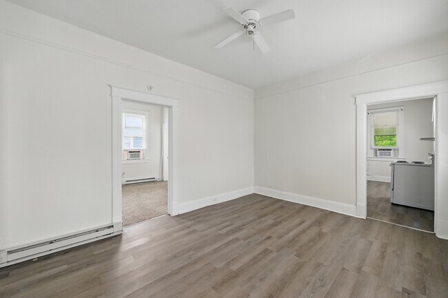 Foto del edificio - 1432 Chesapeake Ave