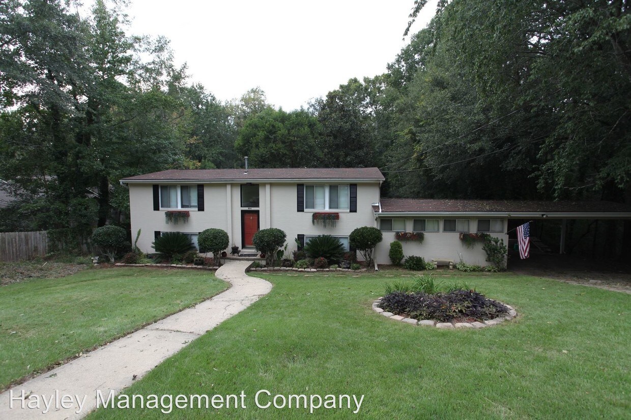 Primary Photo - 864 Janet Dr