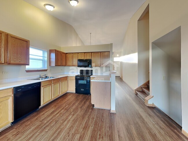 Foto del edificio - 1910 Prairie Ridge Dr